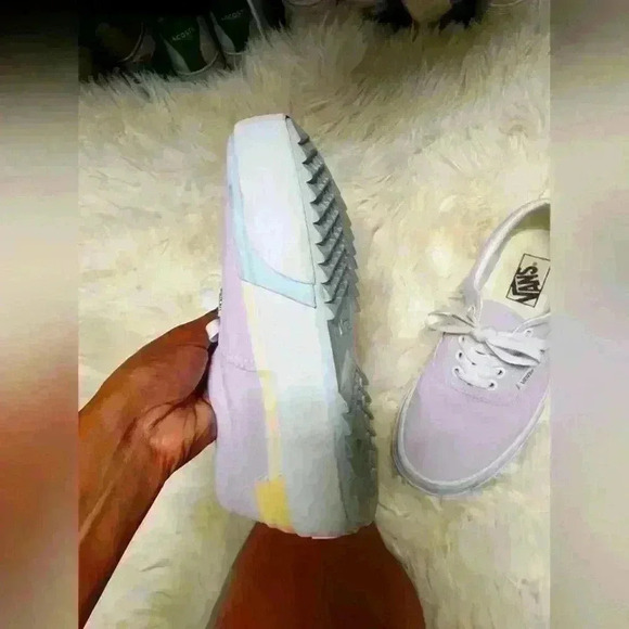 Wedge Vans Shoes - Picture 2 of 5